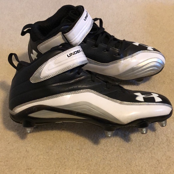 Under Armour cleats - Picture 2 of 7
